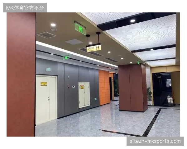 场馆外围过度密集的商业推广如何实质性挤压公共交通疏散效率 场馆外围过度密集的商业推广如何实质性挤压公共交通疏散效率